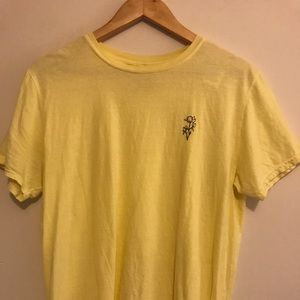 Urban outfitters “kindness is magic” tee